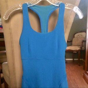 Lululemon active tops